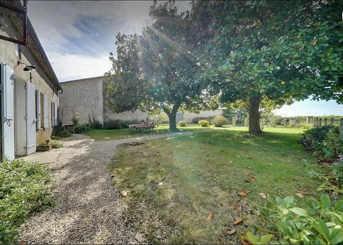 Holiday home Les Deux Magnolias